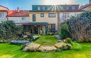 Family house for rent, 200m<sup>2</sup>, 140m<sup>2</sup> of land