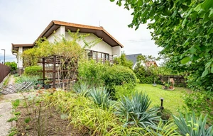 Villa for sale, 360m<sup>2</sup>, 599m<sup>2</sup> of land