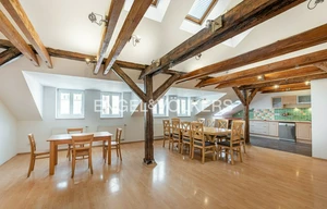 Apartment for rent, 4+kk - 3 bedrooms, 144m<sup>2</sup>