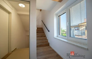 Apartment for rent, 3+kk - 2 bedrooms, 105m<sup>2</sup>
