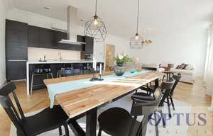 Apartment for rent, 5+kk - 4 bedrooms, 172m<sup>2</sup>