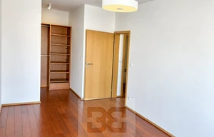 Apartment for rent, 3+kk - 2 bedrooms, 109m<sup>2</sup>