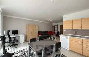 Apartment for rent, 3+kk - 2 bedrooms, 71m<sup>2</sup>