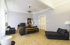 Apartment for rent, 4+kk - 3 bedrooms, 146m<sup>2</sup>