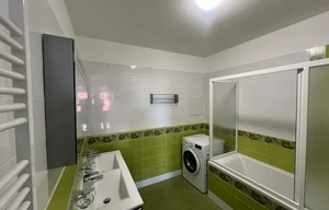 Apartment for rent, 4+kk - 3 bedrooms, 85m<sup>2</sup>