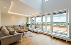 Apartment for rent, 4+kk - 3 bedrooms, 131m<sup>2</sup>