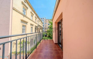 Apartment for rent, 2+kk - 1 bedroom, 60m<sup>2</sup>