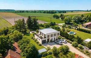 Family house for sale, 126m<sup>2</sup>, 585m<sup>2</sup> of land