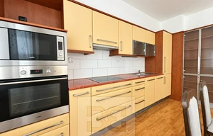 Apartment for rent, 3+kk - 2 bedrooms, 90m<sup>2</sup>