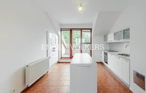 Apartment for rent, 4+1 - 3 bedrooms, 120m<sup>2</sup>