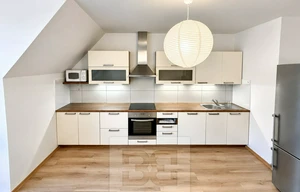 Apartment for rent, 4+kk - 3 bedrooms, 99m<sup>2</sup>