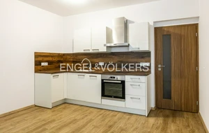 Apartment for rent, 3+kk - 2 bedrooms, 75m<sup>2</sup>