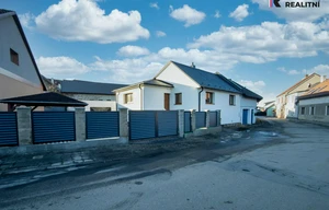 Family house for sale, 61m<sup>2</sup>, 433m<sup>2</sup> of land