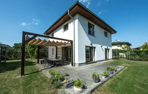 Family house for sale, 135m<sup>2</sup>, 945m<sup>2</sup> of land