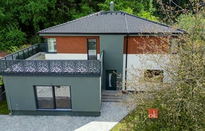 Villa for sale, 316m<sup>2</sup>, 701m<sup>2</sup> of land