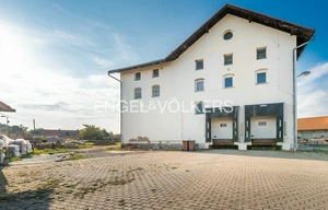 Warehouse for rent, 3032m<sup>2</sup>
