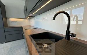 Apartment for rent, 3+kk - 2 bedrooms, 90m<sup>2</sup>