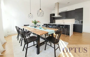 Apartment for rent, 5+kk - 4 bedrooms, 172m<sup>2</sup>