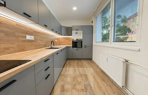 Apartment for rent, 3+1 - 2 bedrooms, 75m<sup>2</sup>