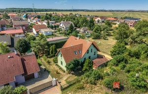Family house for sale, 260m<sup>2</sup>, 822m<sup>2</sup> of land
