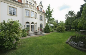 Apartment for rent, 4+1 - 3 bedrooms, 190m<sup>2</sup>
