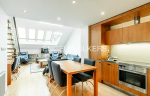 Apartment for rent, 4+kk - 3 bedrooms, 135m<sup>2</sup>