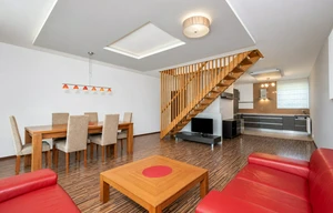 Family house for rent, 120m<sup>2</sup>, 275m<sup>2</sup> of land