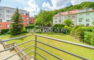 Apartment for rent, 4+1 - 3 bedrooms, 150m<sup>2</sup>