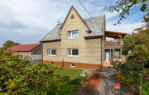 Family house for sale, 192m<sup>2</sup>, 1158m<sup>2</sup> of land