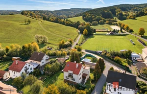 Family house for sale, 308m<sup>2</sup>, 800m<sup>2</sup> of land