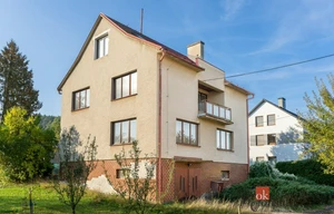Family house for sale, 308m<sup>2</sup>, 800m<sup>2</sup> of land