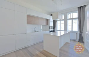 Apartment for rent, 3+1 - 2 bedrooms, 137m<sup>2</sup>