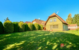 Family house for sale, 138m<sup>2</sup>, 449m<sup>2</sup> of land
