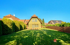 Family house for sale, 138m<sup>2</sup>, 449m<sup>2</sup> of land