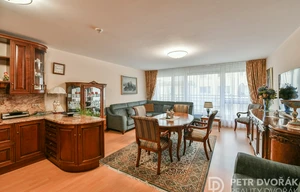 Apartment for sale, 4+kk - 3 bedrooms, 100m<sup>2</sup>