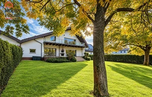 Family house for rent, 350m<sup>2</sup>, 700m<sup>2</sup> of land