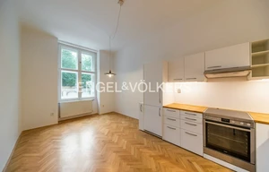 Apartment for rent, 4+1 - 3 bedrooms, 130m<sup>2</sup>