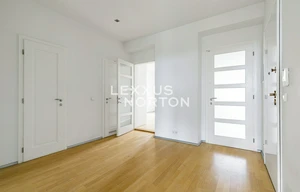 Apartment for rent, 5+1 - 4 bedrooms, 204m<sup>2</sup>