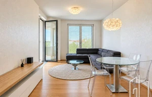 Apartment for rent, 2+kk - 1 bedroom, 61m<sup>2</sup>