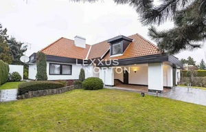 Family house for rent, 417m<sup>2</sup>, 1263m<sup>2</sup> of land