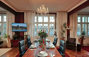 Apartment for rent, 4+kk - 3 bedrooms, 187m<sup>2</sup>