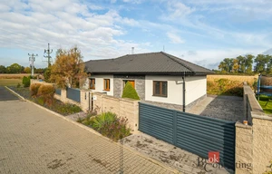 Family house for sale, 142m<sup>2</sup>, 880m<sup>2</sup> of land