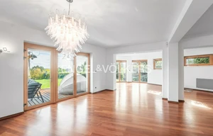 Villa for rent, 315m<sup>2</sup>, 1493m<sup>2</sup> of land