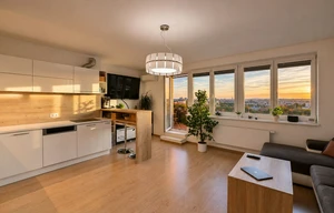 Apartment for sale, 4+kk - 3 bedrooms, 100m<sup>2</sup>