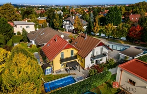 Family house for sale, 196m<sup>2</sup>, 561m<sup>2</sup> of land