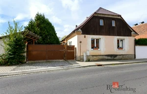Family house for sale, 230m<sup>2</sup>, 723m<sup>2</sup> of land