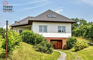 Family house for sale, 424m<sup>2</sup>, 1861m<sup>2</sup> of land