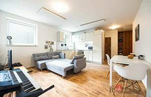 Apartment for rent, 2+kk - 1 bedroom, 67m<sup>2</sup>
