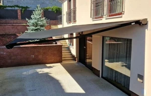 Family house for sale, 271m<sup>2</sup>, 819m<sup>2</sup> of land