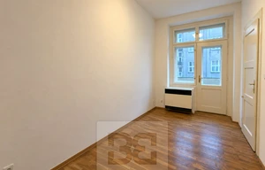 Apartment for rent, 2+kk - 1 bedroom, 50m<sup>2</sup>